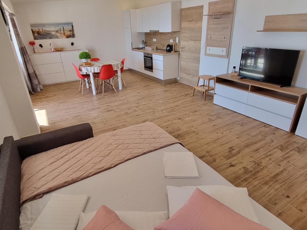 Apartments Sky Brela Zewnętrze zdjęcie